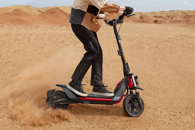 Segway lancia il primo scooter off-road: avventura e prestazioni su ogni terreno